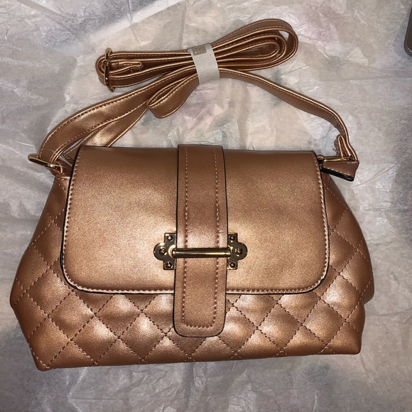 3/$25 Women’s crossbody bag in Rose Gold color - Picture 2 of 6